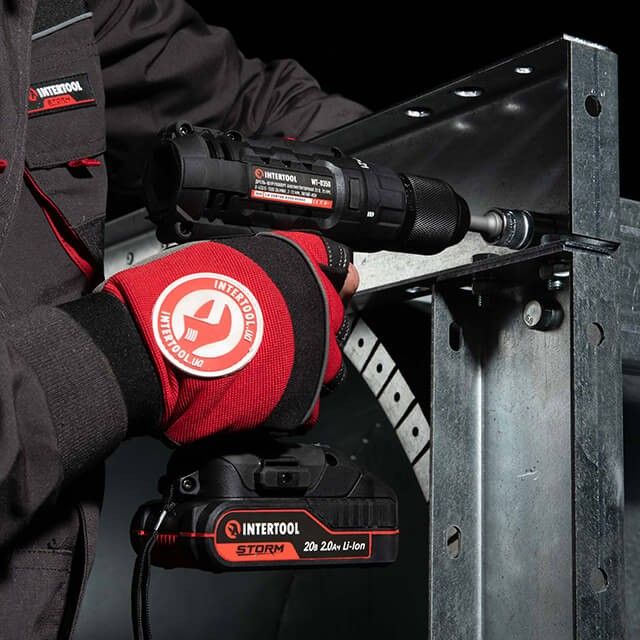 Дриль-шуруповерт аккумуляторний 20В,35Nm,литий-іон,2,0Ач+кейс WT-0350