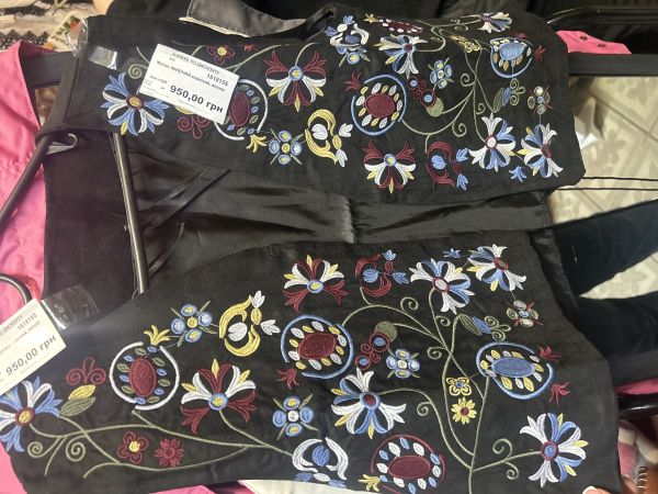 Жилет ЖІНОЧИЙ короткий, велюр