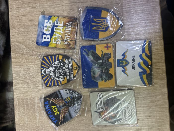 Магніт з зображенням в асортименті