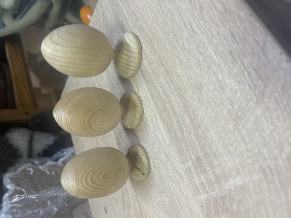 Яйце великодне-дерево під окрас+підставка мале