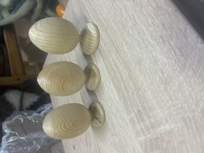 Яйце великодне-дерево під окрас+підставка мале