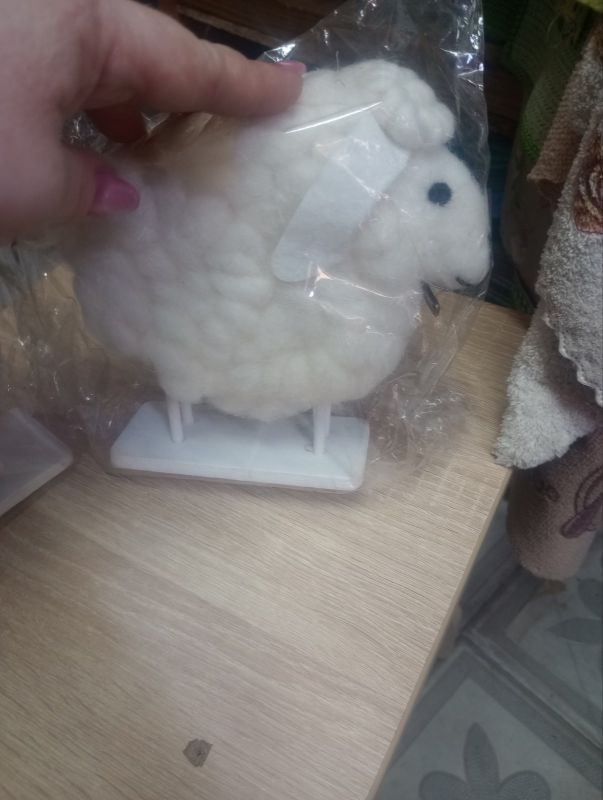 Іграшка м'яка  Баранчик на дерев'яній підставці, шт.